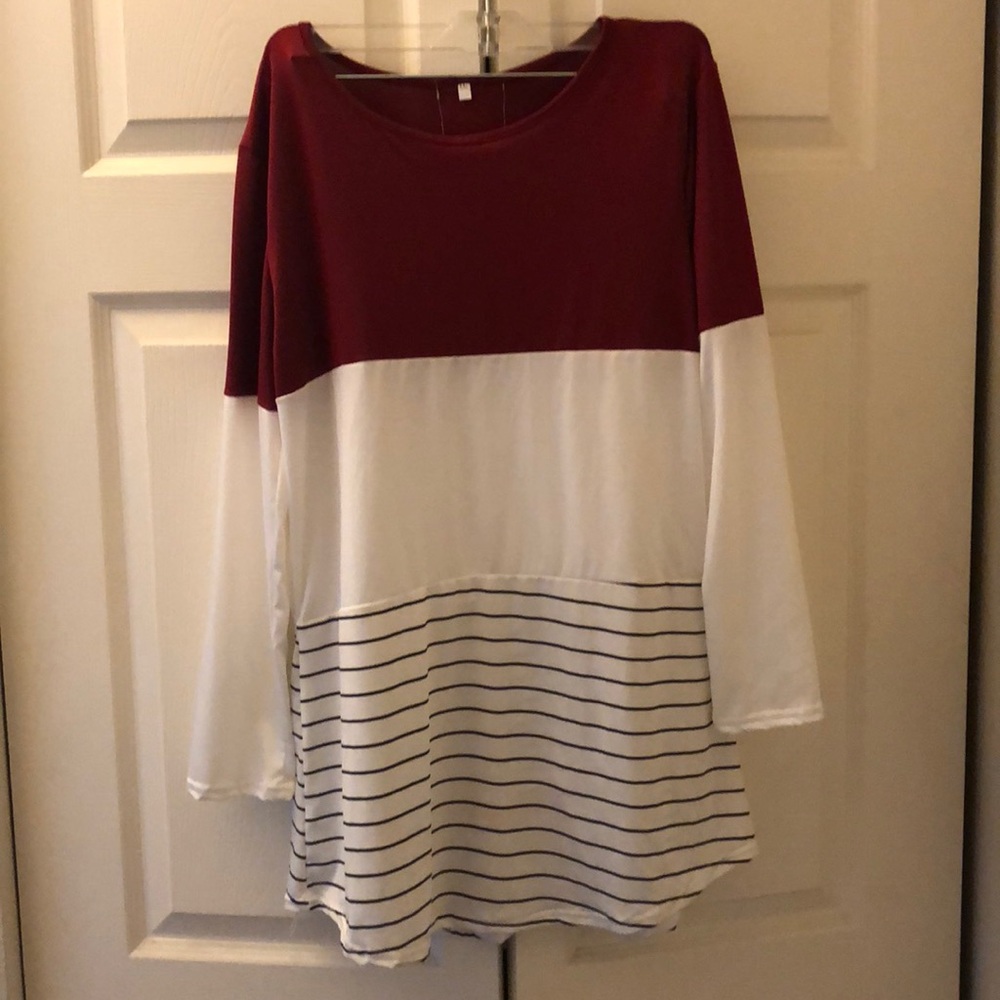 💥NEW💥 Color Block Tunic Top